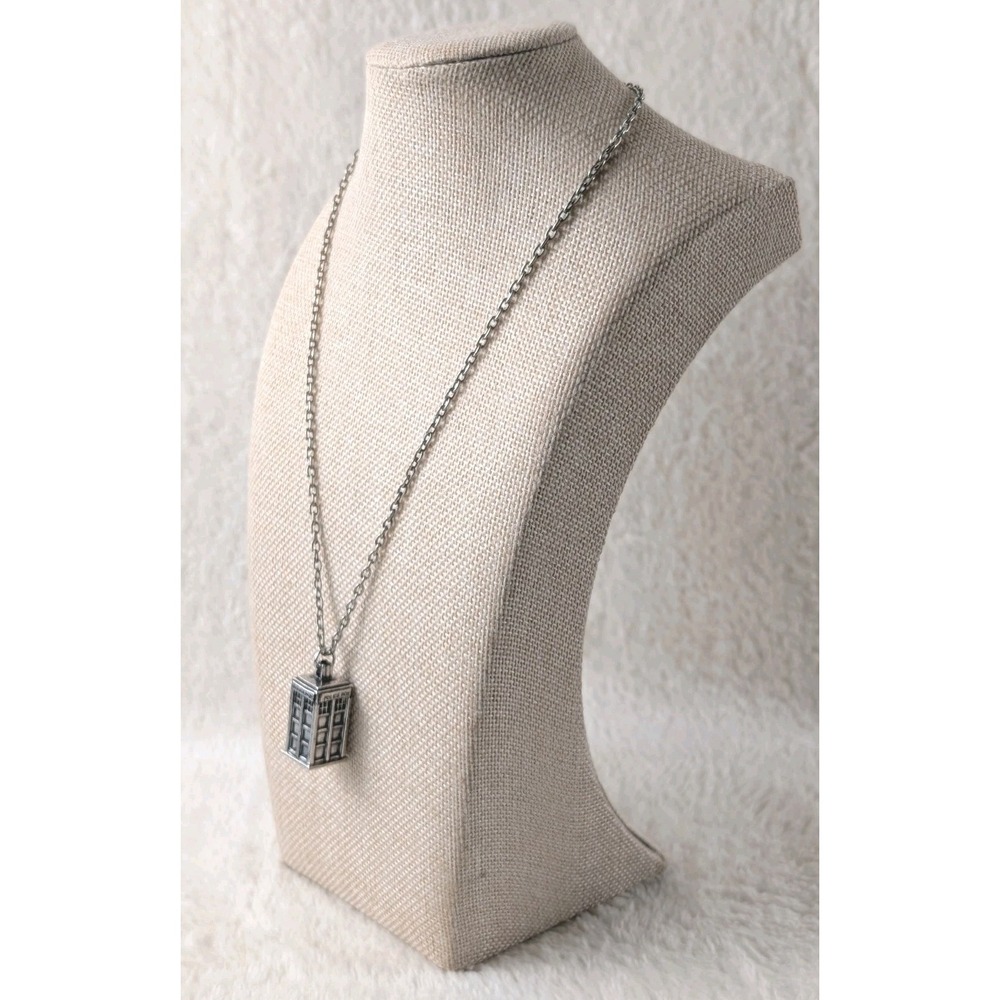 Police‎ Box Doctor Who Necklace Chain Telephone Box Silver-Colored Pendant